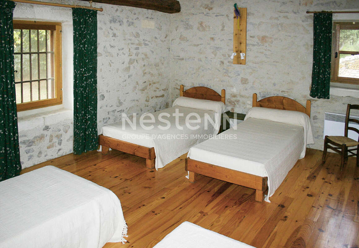 Maison à SAINT-MARTIN-DE-CRAU