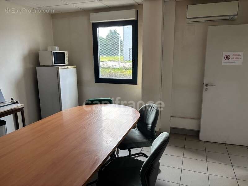 Local/bureau à vendre BUXY (71) - photo 4