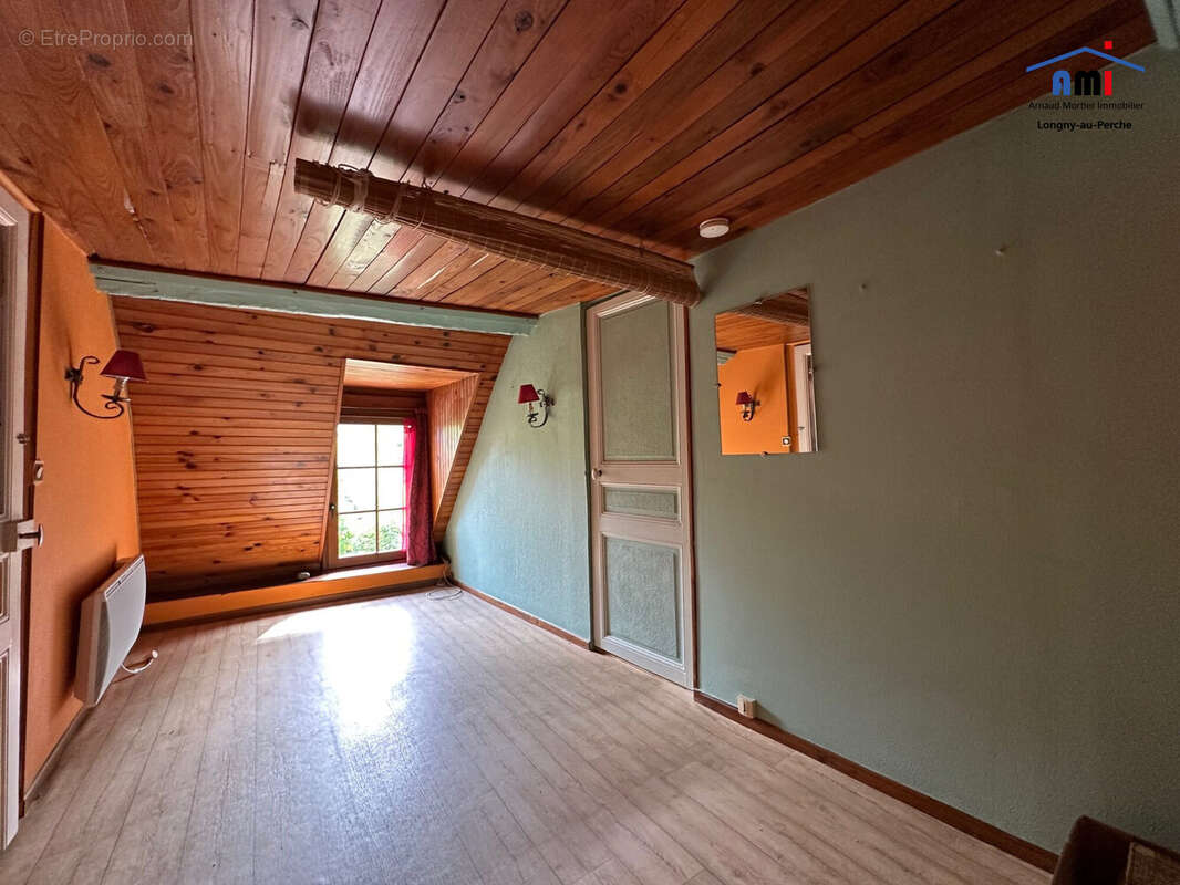 Maison à LONGNY-AU-PERCHE