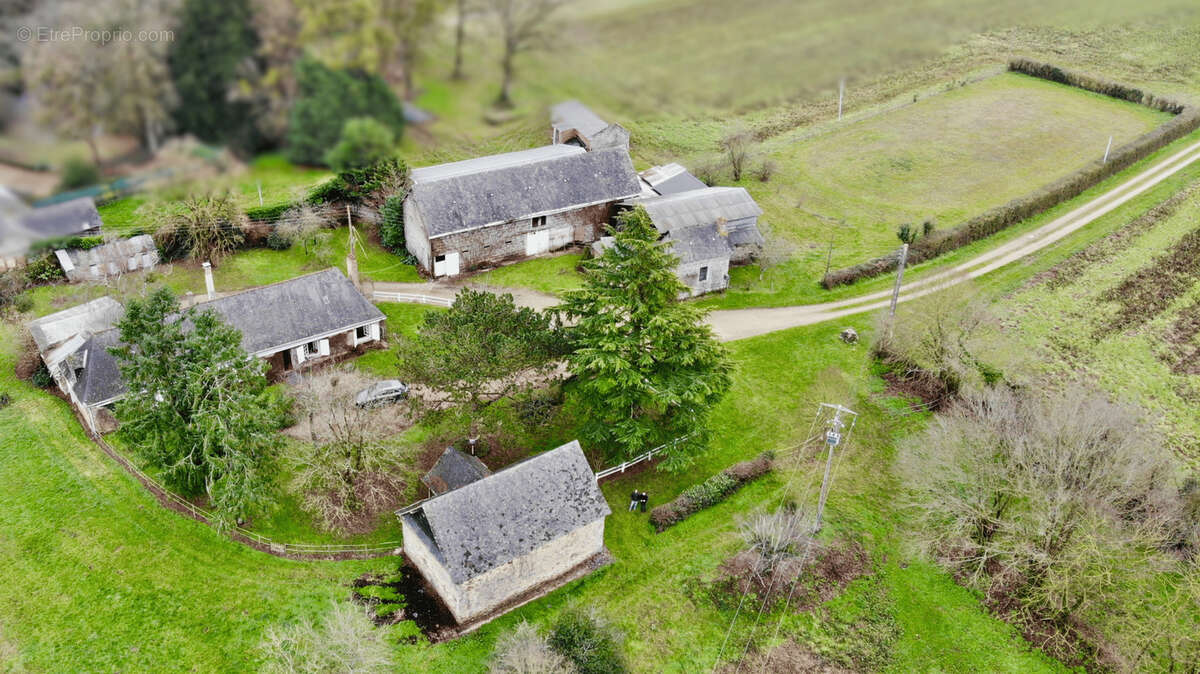 Maison à CHATEAU-GONTIER