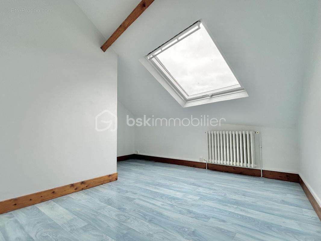 Maison à MILLY-LA-FORET