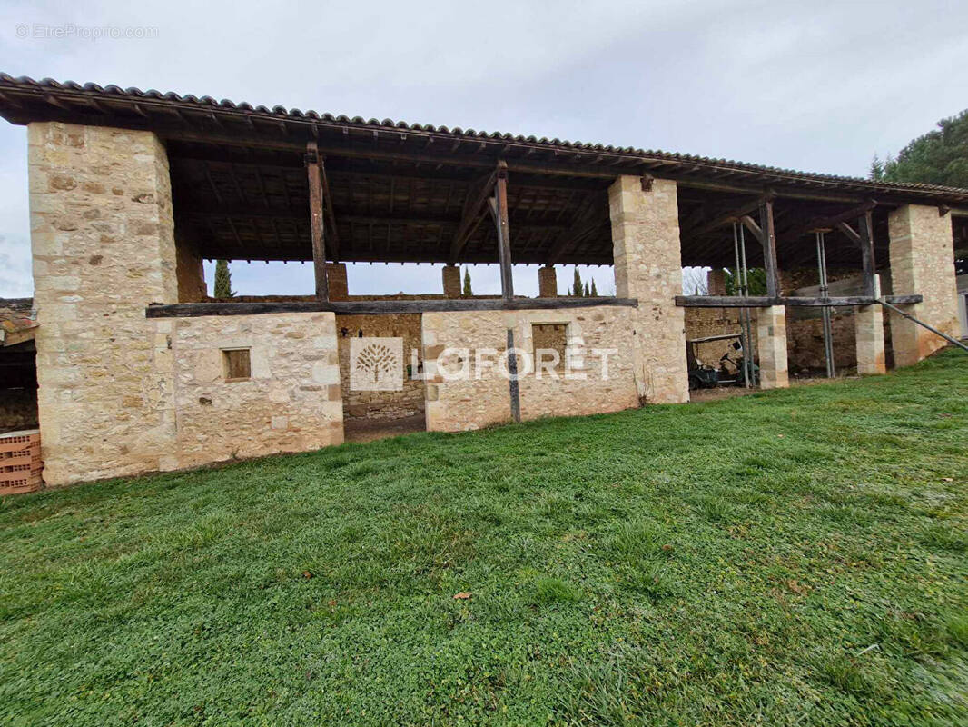 Maison à CASTELNAU-DE-MONTMIRAL