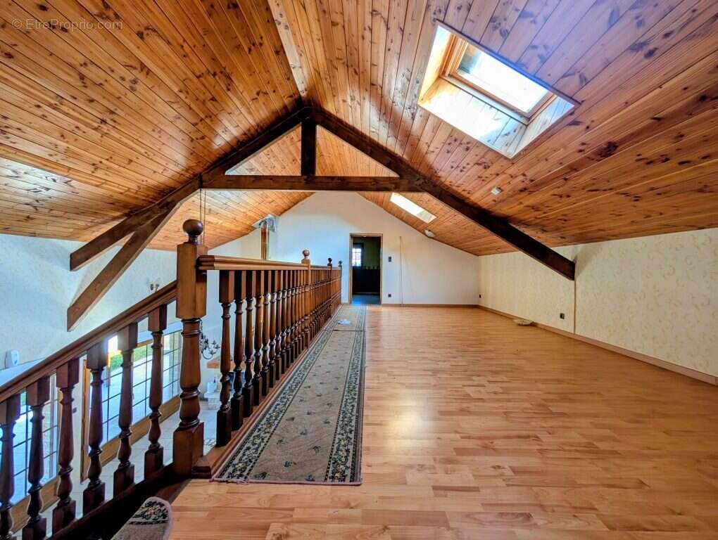 Maison à BESSEY-LES-CITEAUX