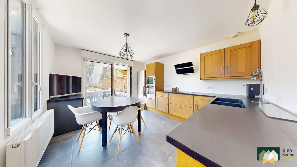 Maison 80 m² à Leves  - photo 4