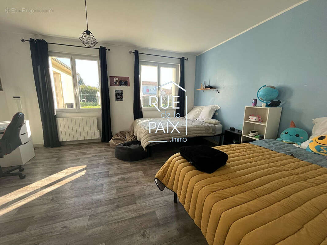 Maison à VOUNEUIL-SUR-VIENNE