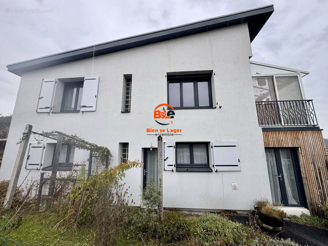 Agence immobilière BSLE Bien se loger ensemble maison 5 chambres Blanzat Mathieu GALLAIS - Maison à BLANZAT