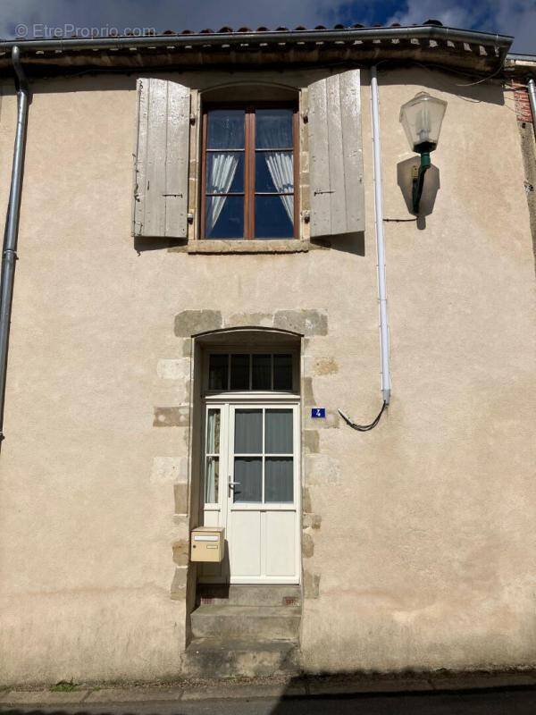 Maison à MOUILLERON-EN-PAREDS