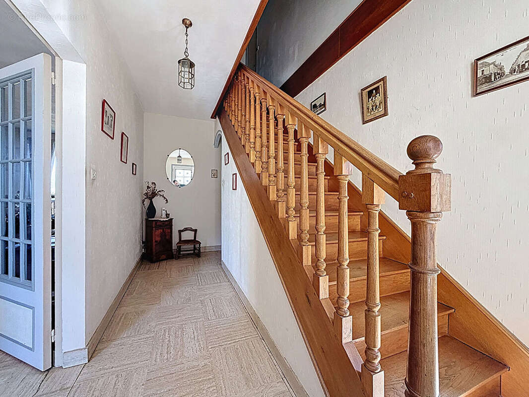 Maison à DOUE-LA-FONTAINE