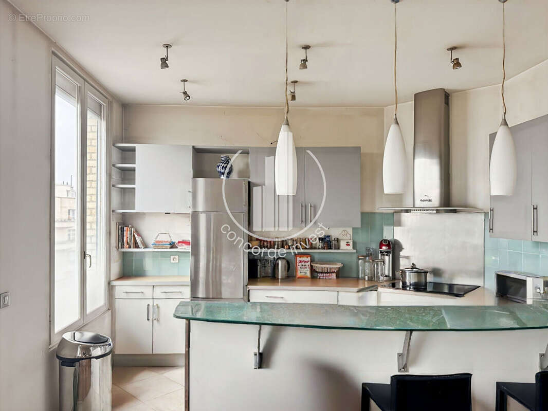 Appartement à NEUILLY-SUR-SEINE