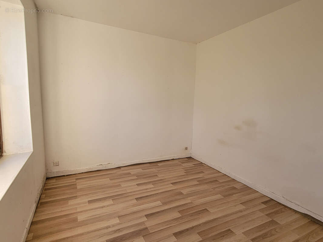 Maison à SOISY-BOUY