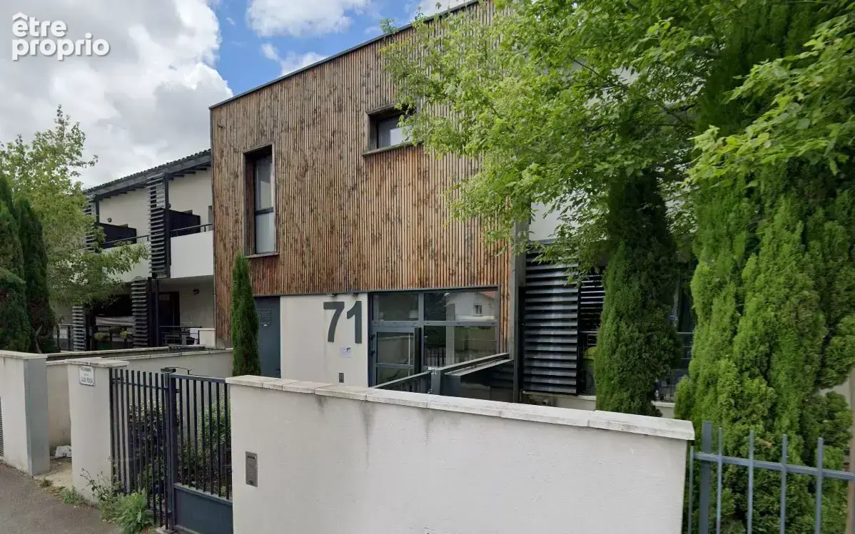 RANGUEIL - T3 avec Grande terrasse et parking - photo 8