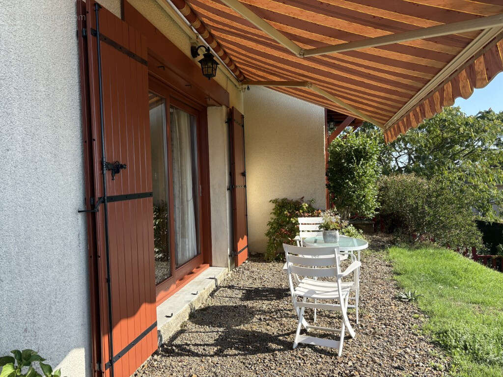 Maison à JUILLAC