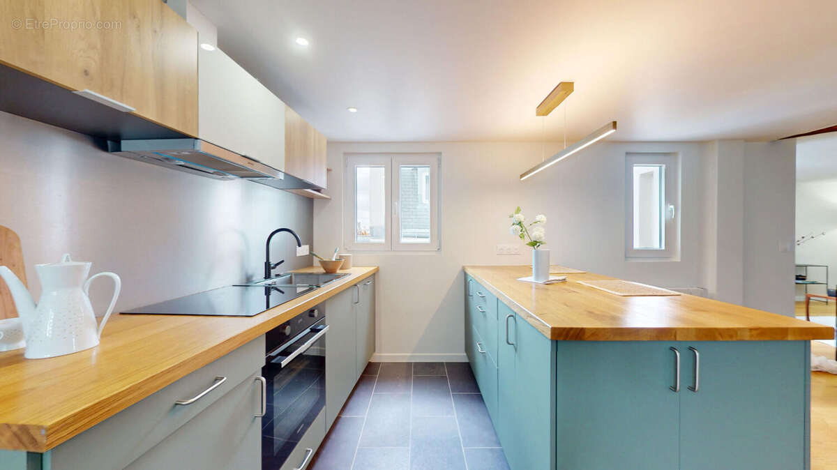 Appartement à PARIS-3E