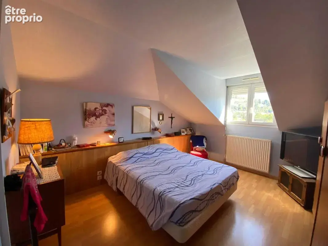 Appartement À Vendre 4 chambres + 2 bureaux + garage + 2 caves - photo 6