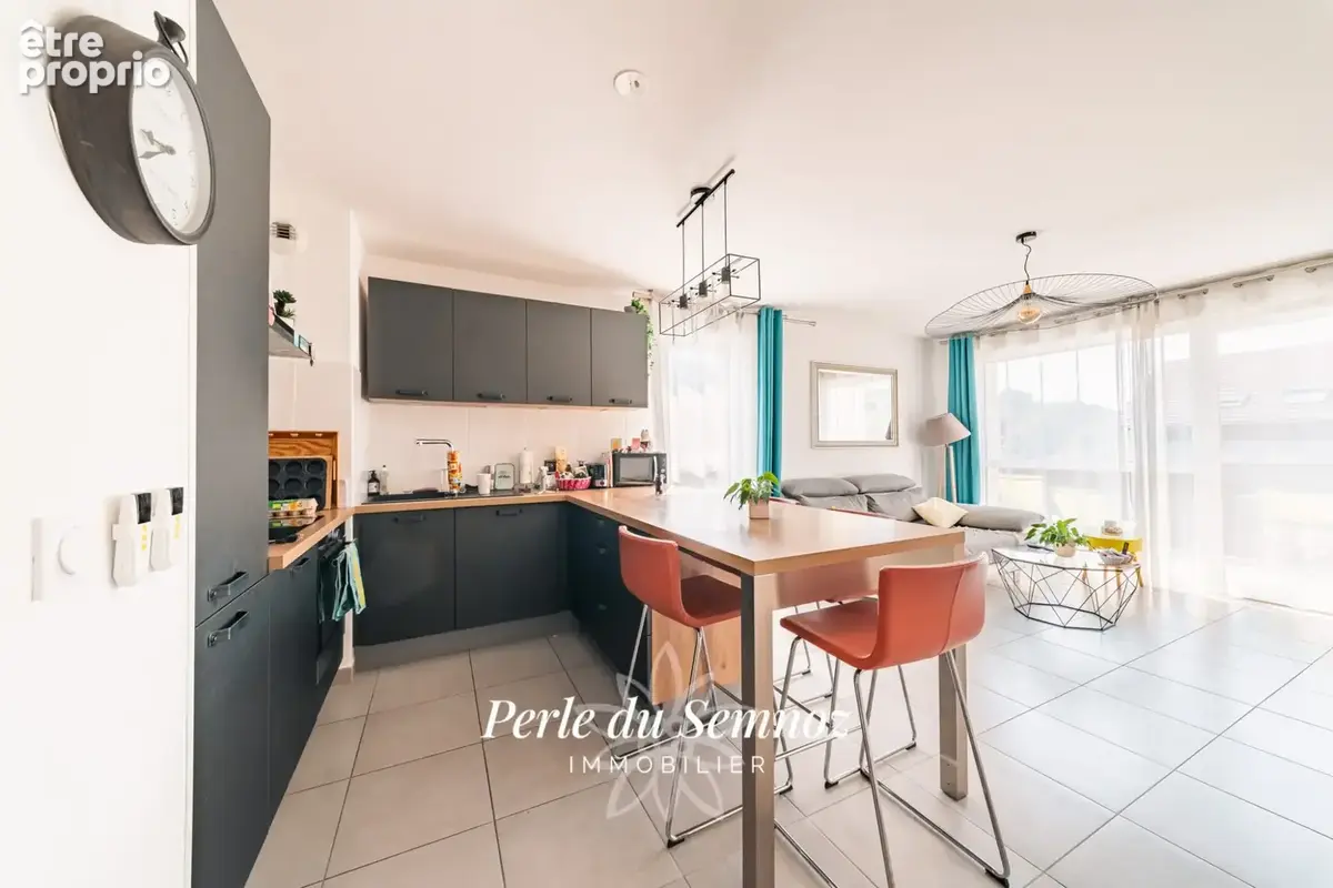 Appartement 63 m² à Villaz  - photo 3