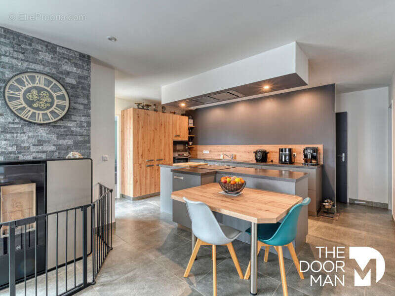 Maison à MONTFORT-L'AMAURY