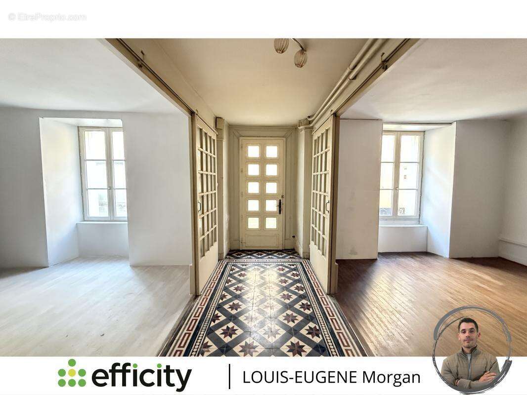Maison à MIREBEAU