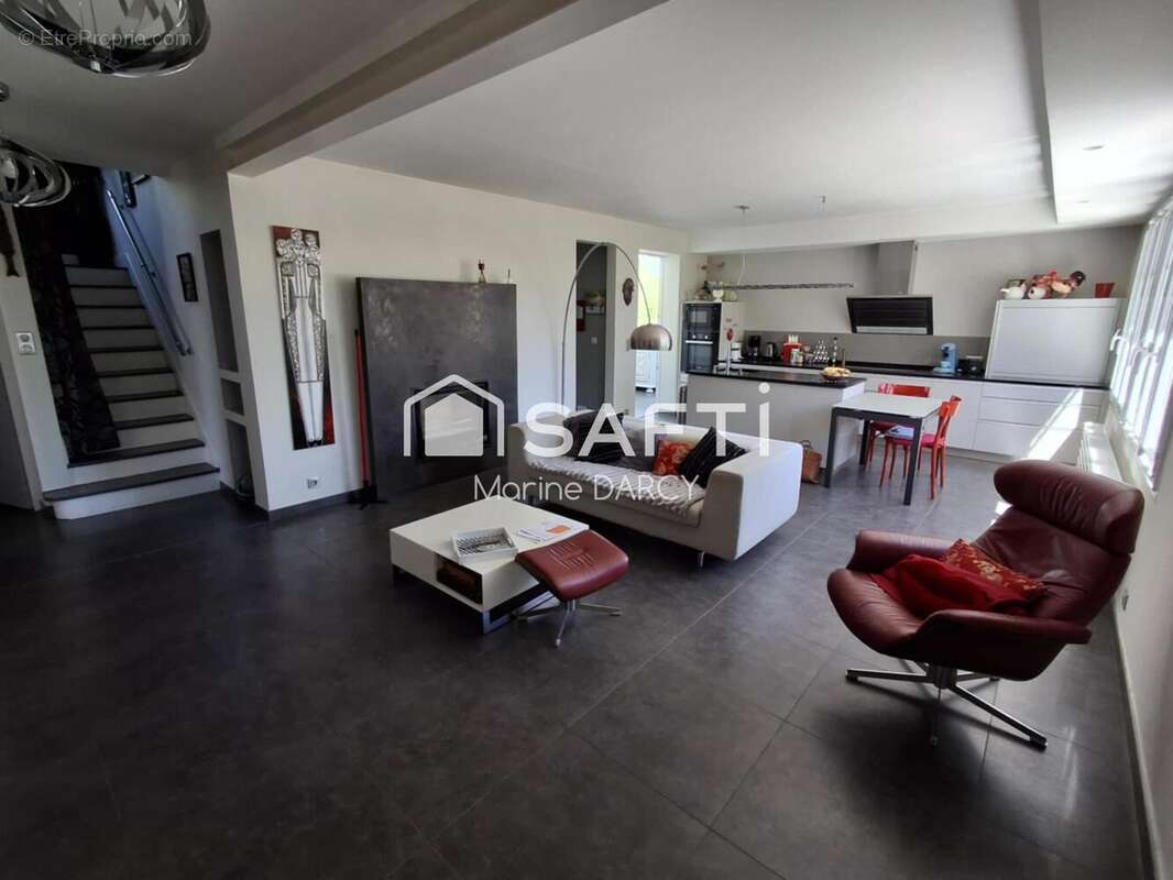 Photo 2 - Maison à LABRUGUIERE