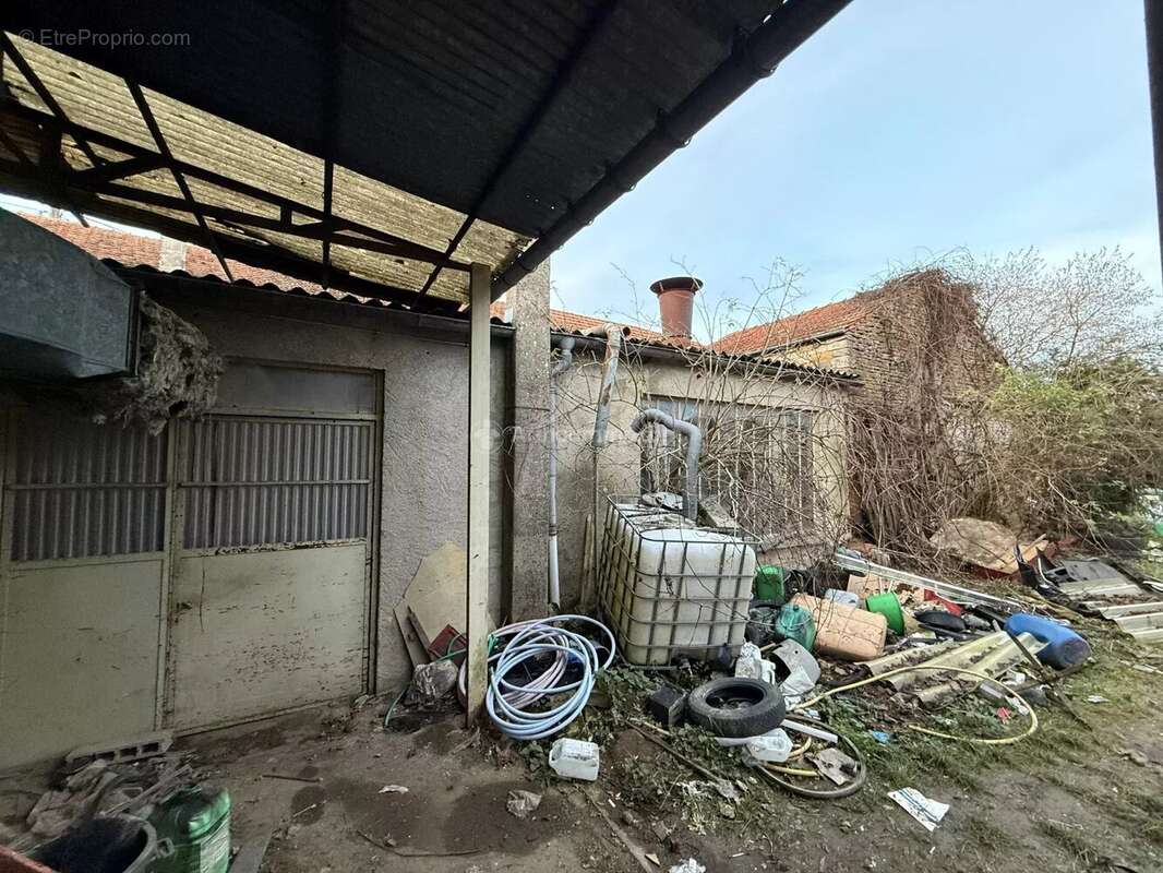 Appartement à PREZ-SOUS-LAFAUCHE