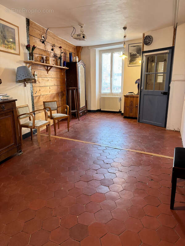 Maison à CORBEIL-ESSONNES