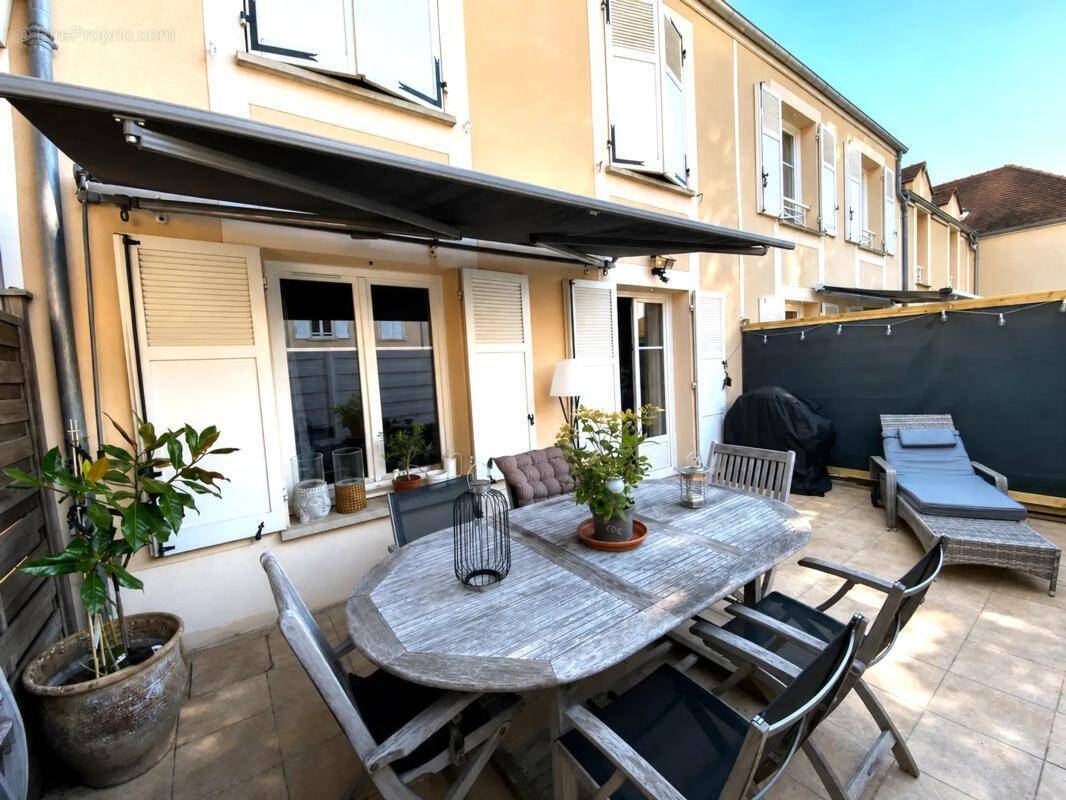 Maison 94 m² à Forges-Les-Bains  - photo 1