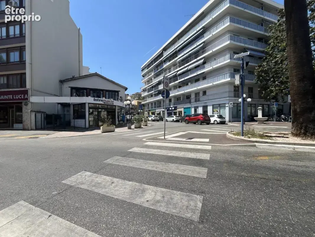 A vendre, snack, restauration rapide, secteur cagnes sur mer centre ville - photo 2