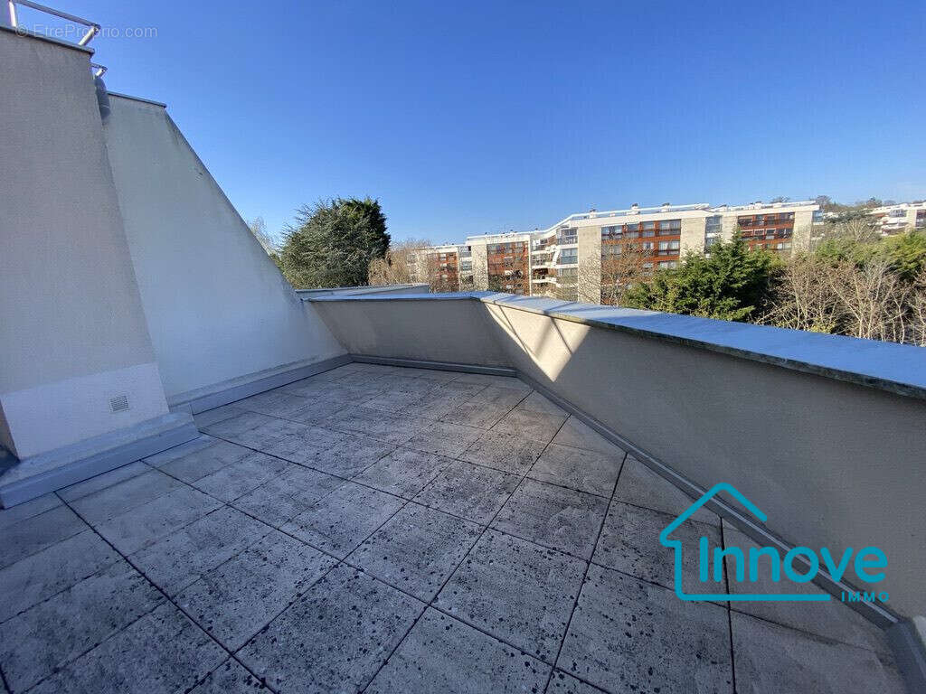 Appartement à LE CHESNAY