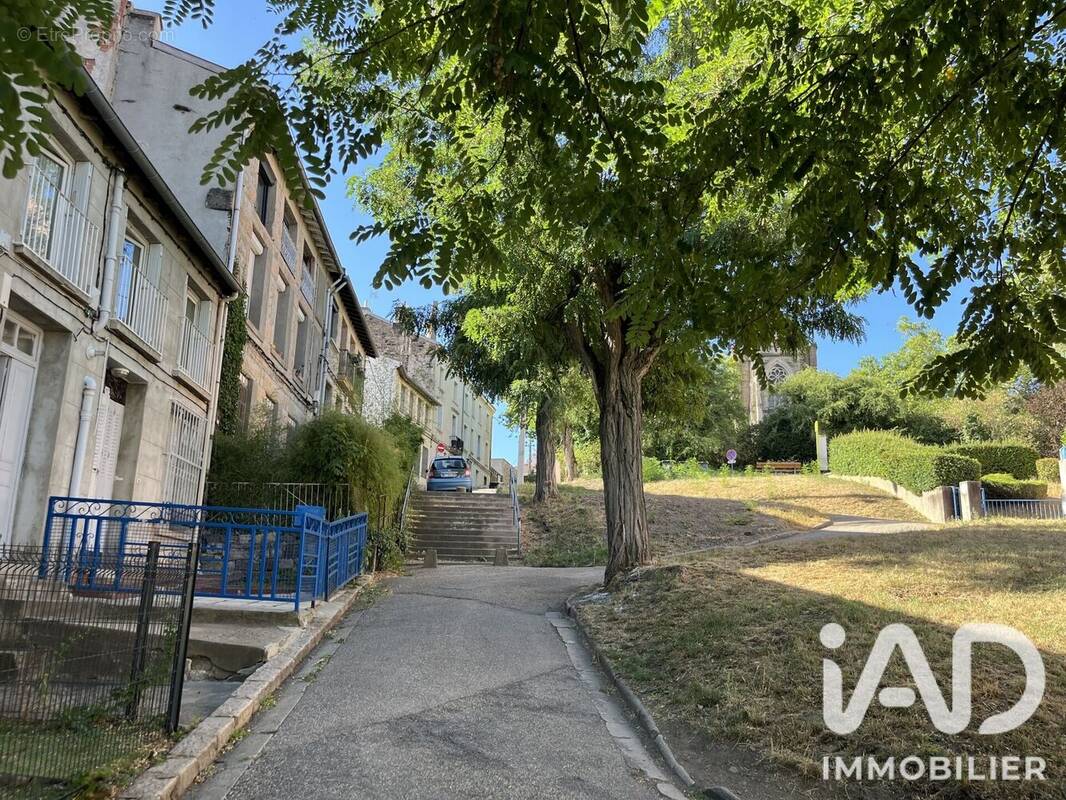 Photo 1 - Appartement à SAINT-ETIENNE