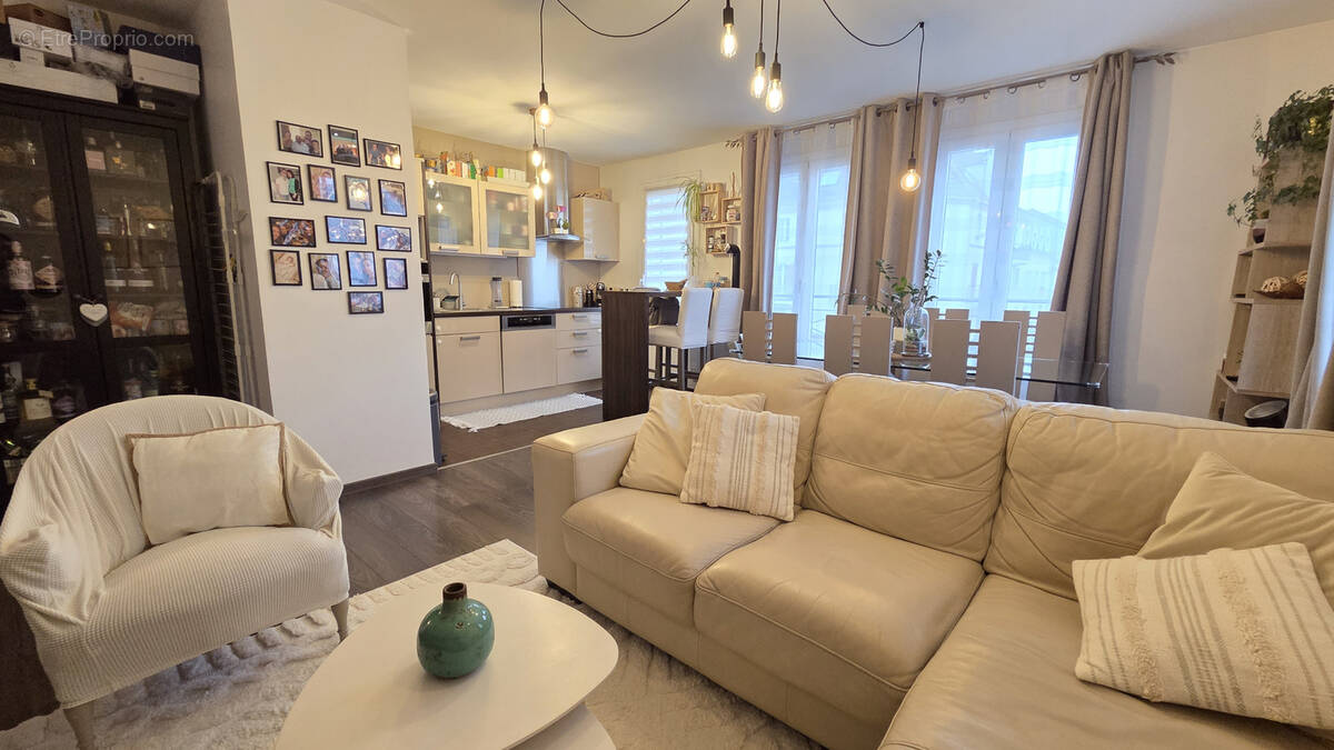 Appartement à LIMEIL-BREVANNES