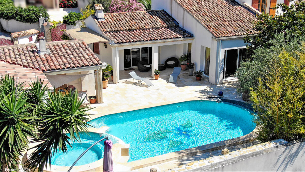 Maison à SANARY-SUR-MER