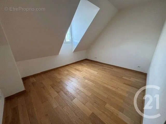 Maison 196 m² à Dammartin-En-Goele  - photo 9