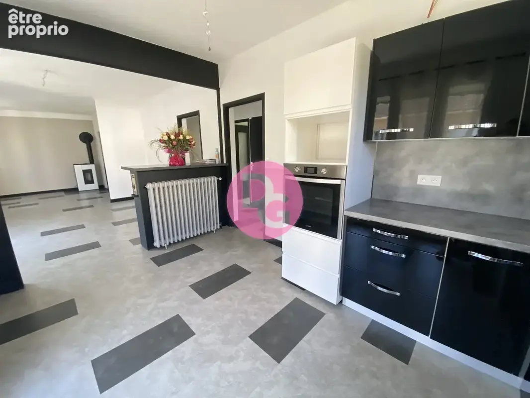 Maison 6 pièces 116 m² à vendre à Decazeville (12300) - photo 4