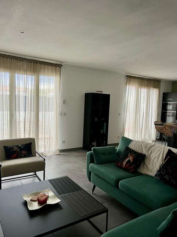 Salon - Appartement à PERPIGNAN