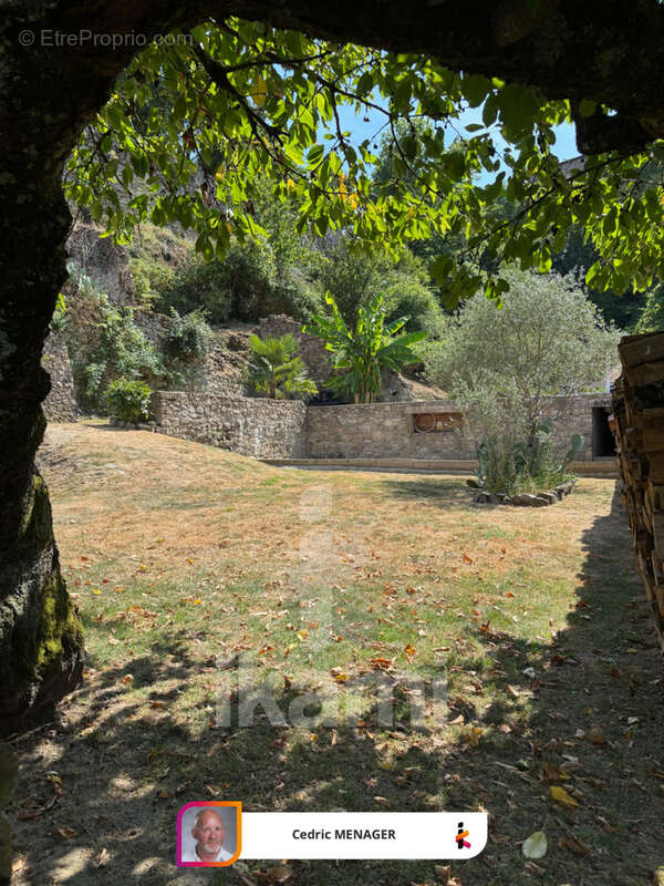 Maison à SERRIERES