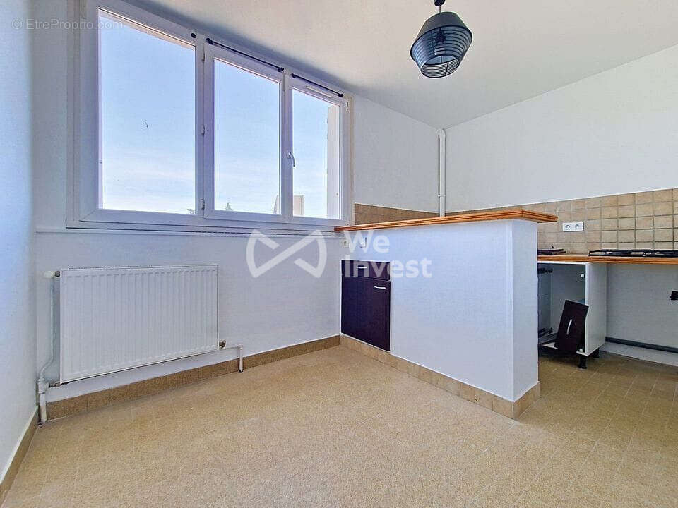 Appartement à BOURG-LES-VALENCE