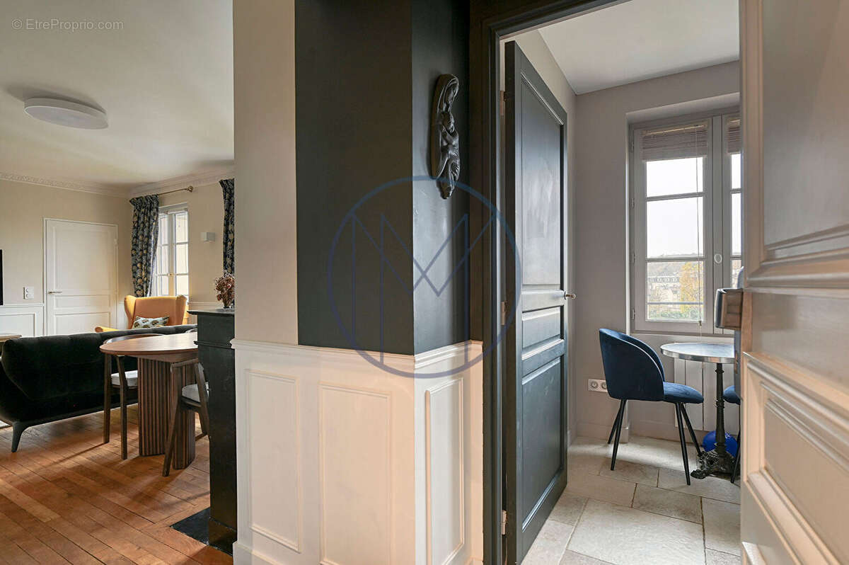 Appartement à VERSAILLES