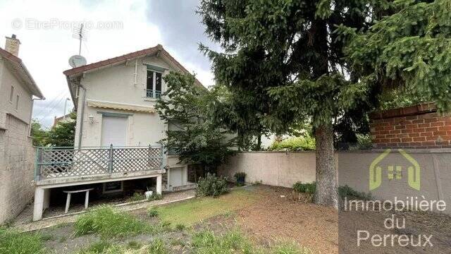 Maison à LE PERREUX-SUR-MARNE