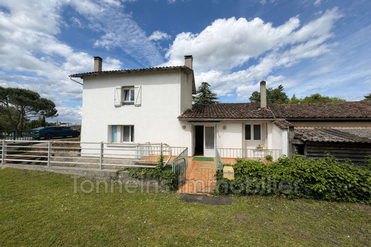 Maison à CASTELJALOUX
