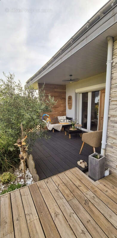 terrasse intismiste - Maison à FONDETTES