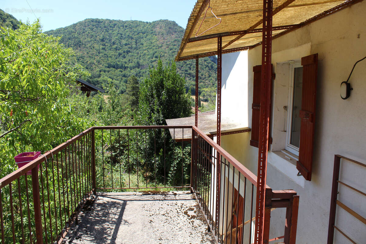 Maison à vendre 4 pièces BOLOZON (01) - photo 2