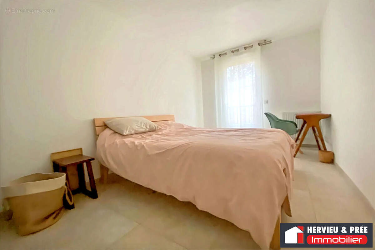 Appartement à LUC-SUR-MER