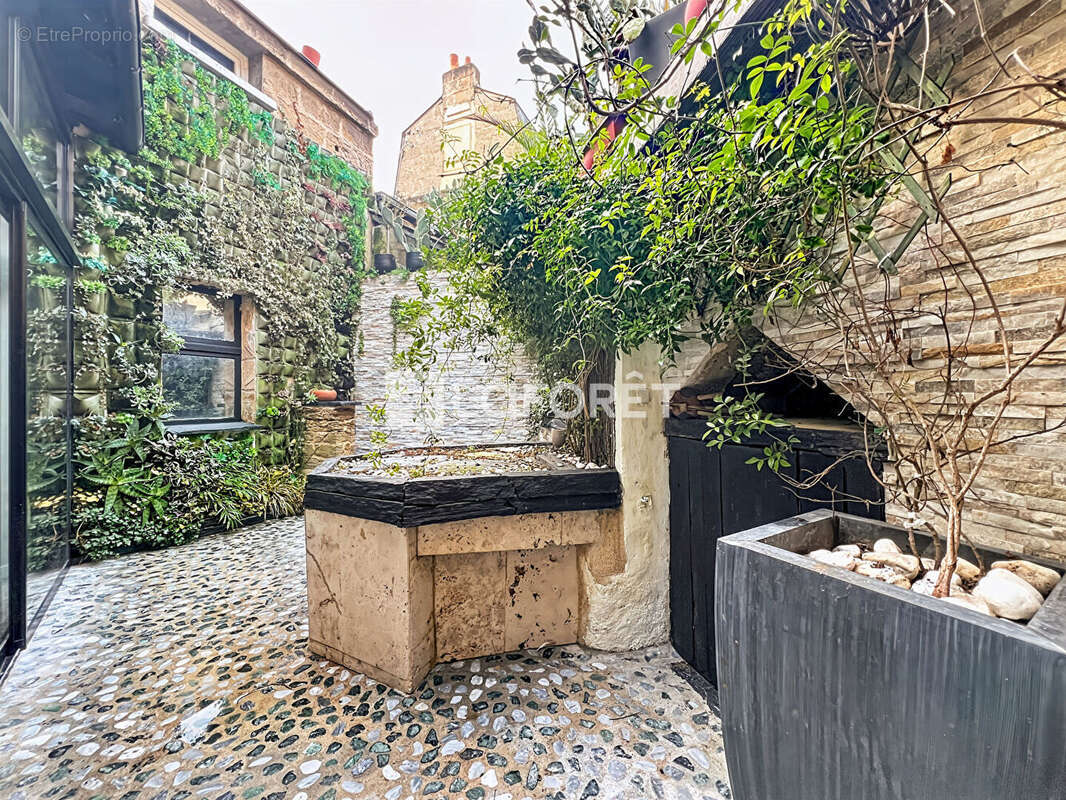 Maison à DOUE-LA-FONTAINE