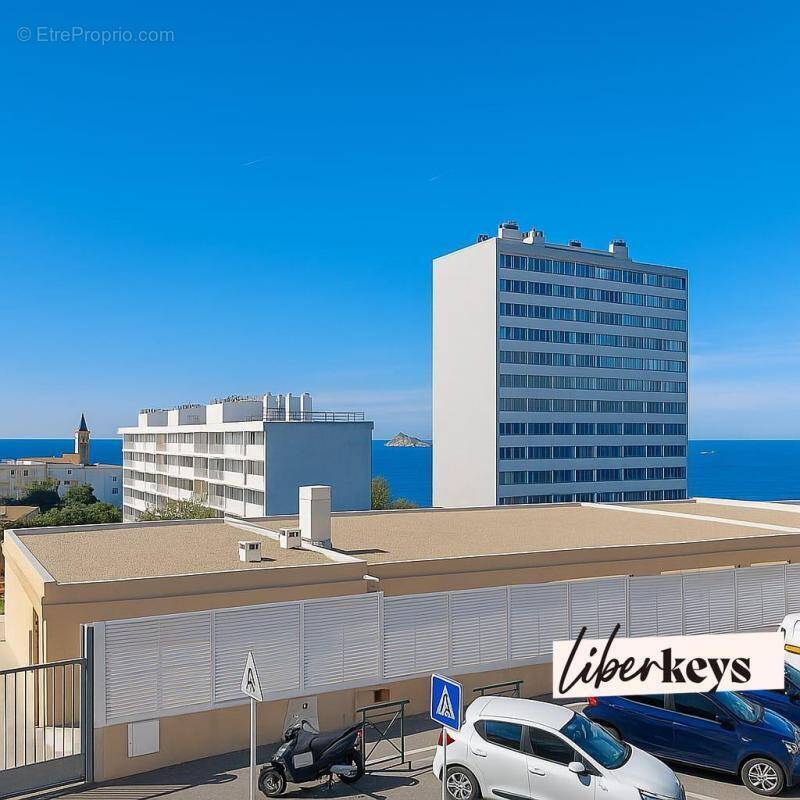 Appartement à MARSEILLE-7E