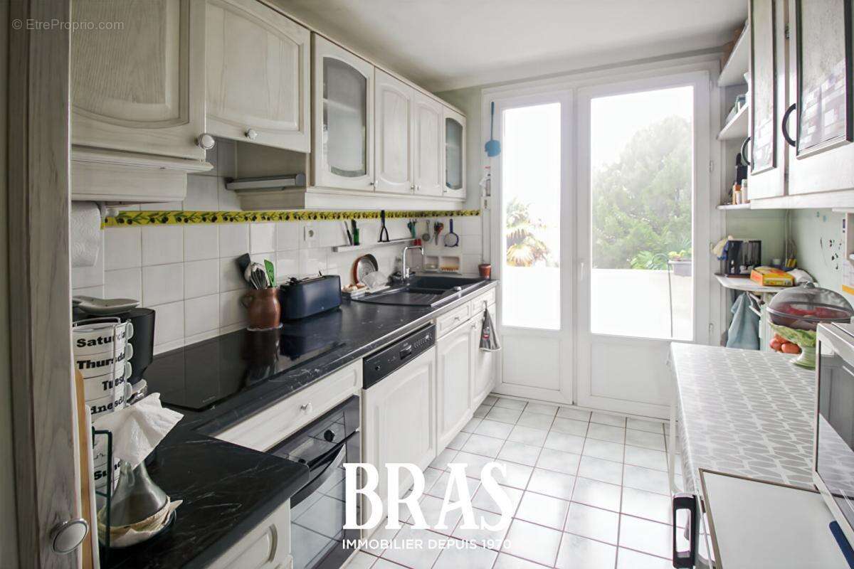 Appartement Nantes 4 pièce(s) 74.97 m2 - photo 4