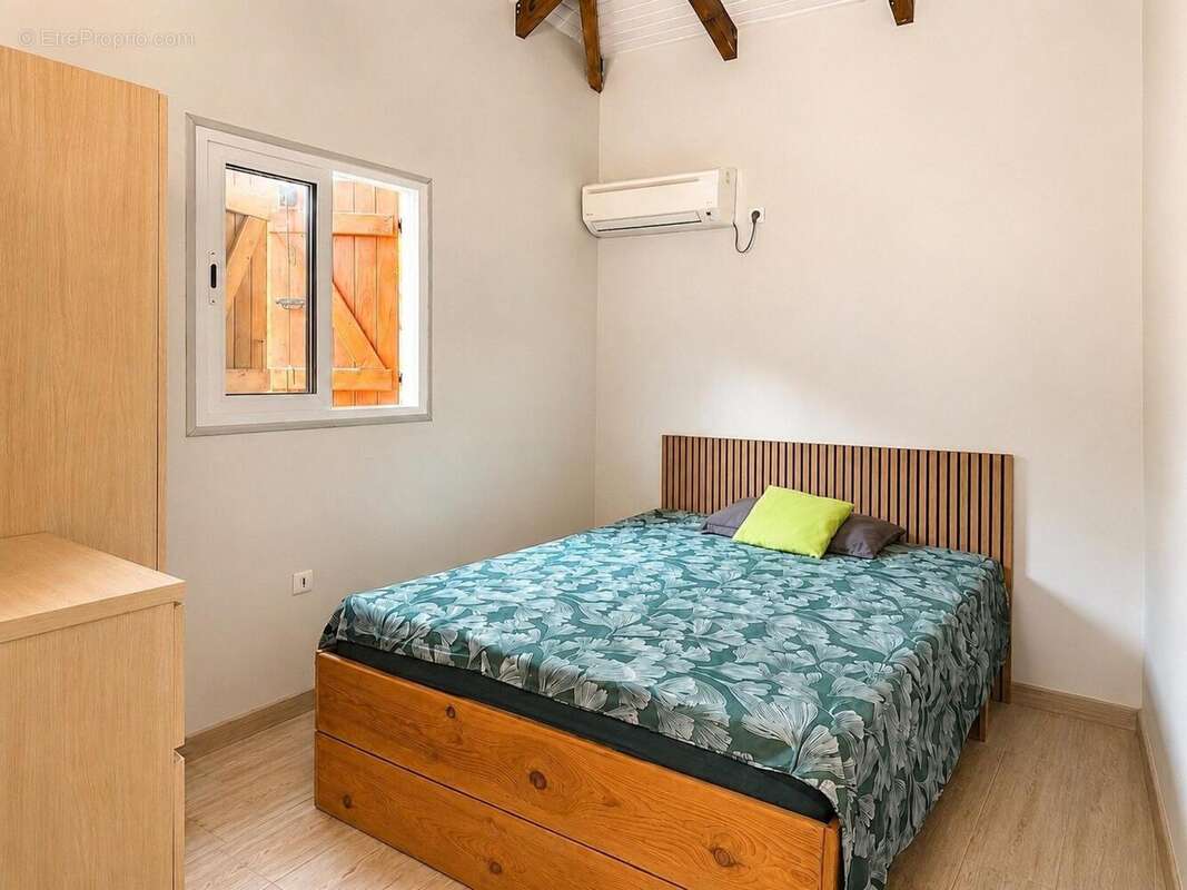 Maison 280 m² à Deshaies  - photo 9