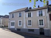 Maison à SAINT-CHERON