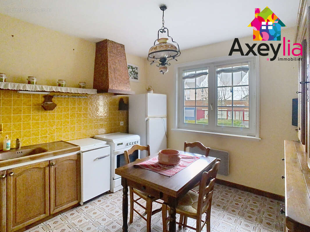 A vendre- roanne arsenal-maison sur terrain de 750 m2 - photo 4