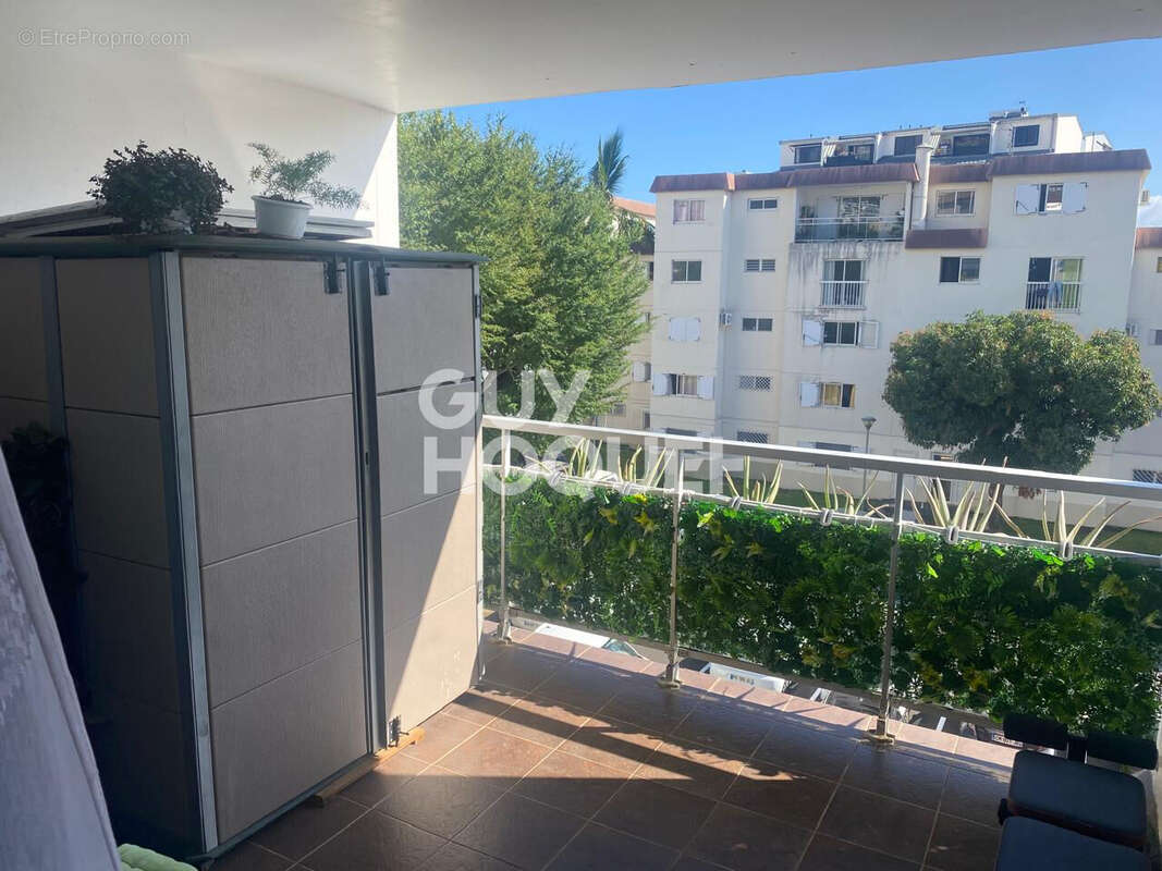 Appartement à SAINT-DENIS
