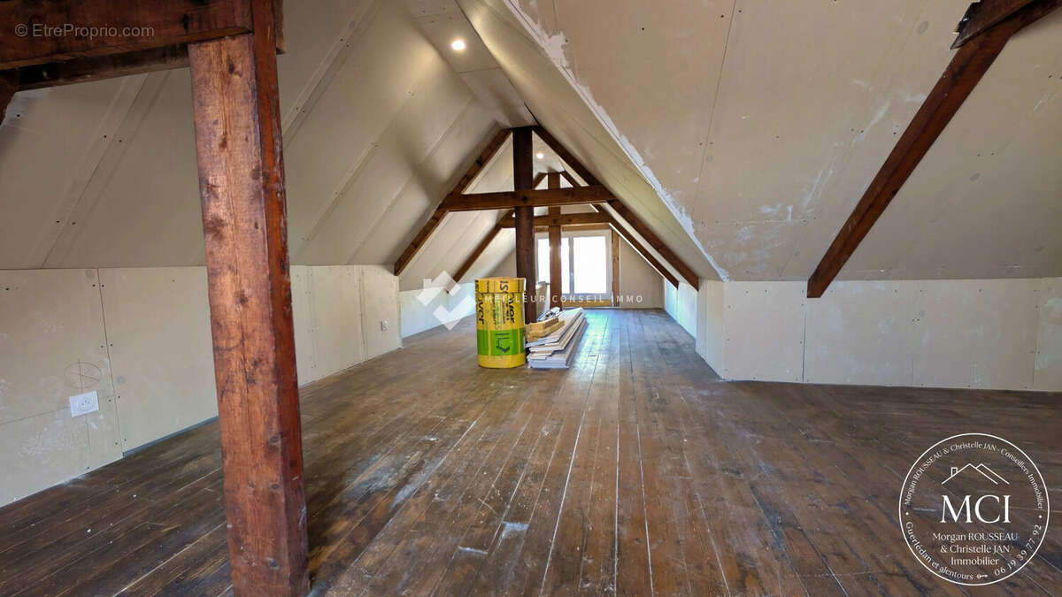 Maison 54 m² à Caurel  - photo 9