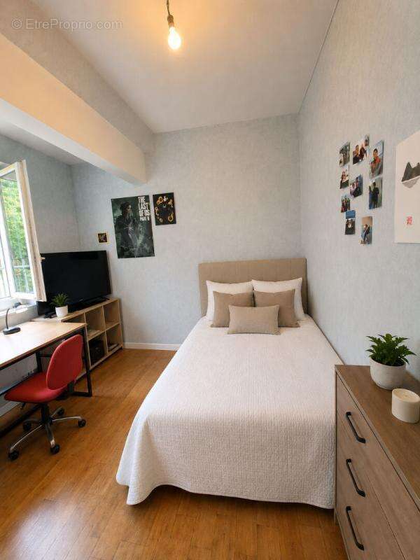 "Talence Universités Maison familiale de 159 m², 6 chambres, véranda et jardin" - photo 13